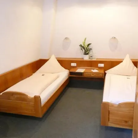 Hotel Burg Breuberg Hoechst im Odenwald