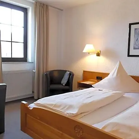 Burg Breuberg Hotel 3*