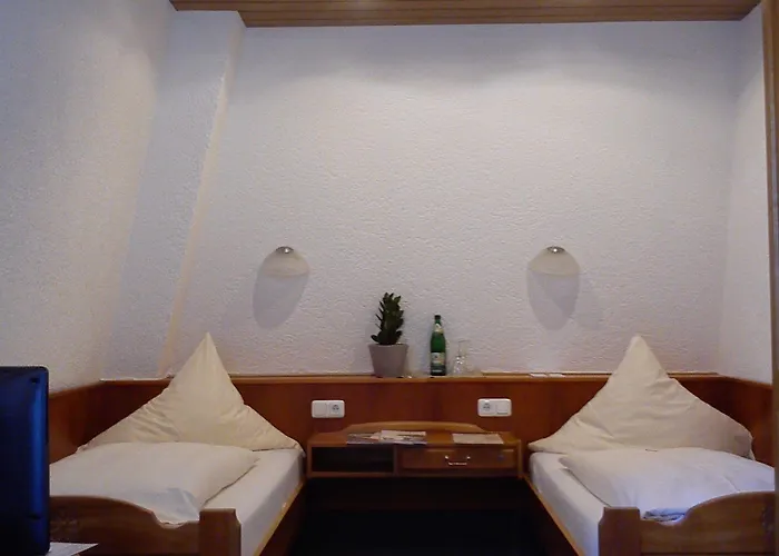 Burg Breuberg Hotel 3*